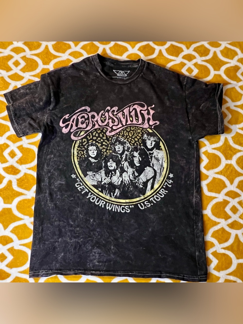 Vintage Aerosmith "Get Your Wings" U.S. Tour '74 graphic t-shirt
